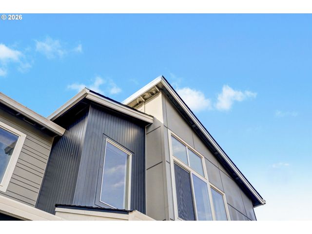 5520 CROSSLER MEADOW Loop Se, Salem, OR 97306