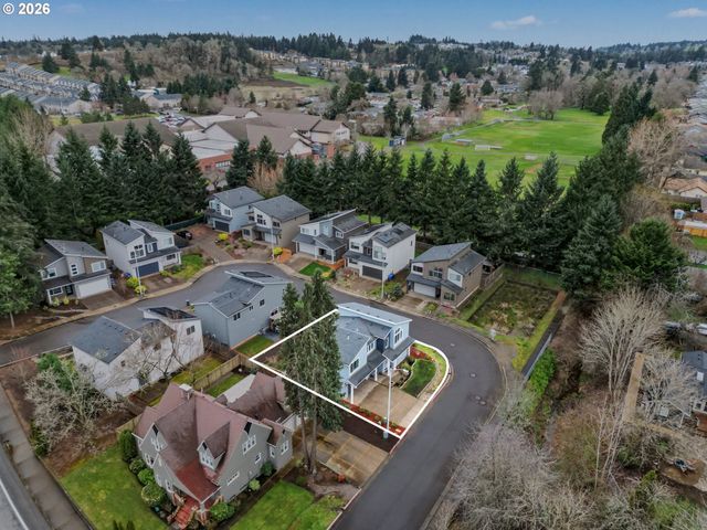 5520 CROSSLER MEADOW Loop Se, Salem, OR 97306