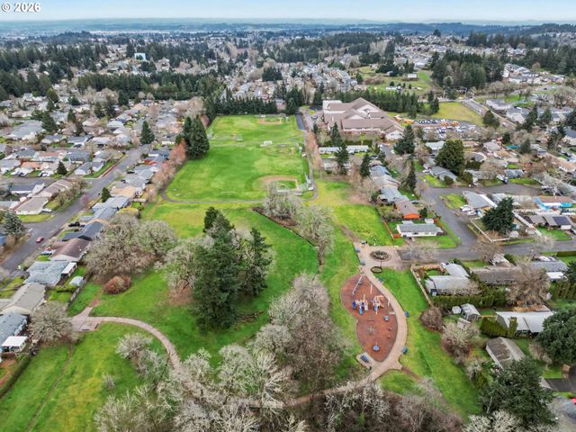 5520 CROSSLER MEADOW Loop Se, Salem, OR 97306