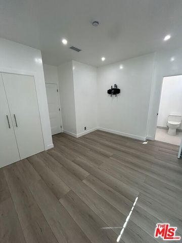 6915 Laramie Avenue, Winnetka (los Angeles), CA 91306