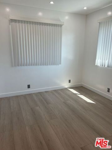 6915 Laramie Avenue, Winnetka (los Angeles), CA 91306