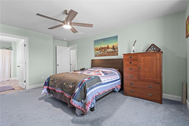 54 Carpenter Street, Warwick, RI 02886