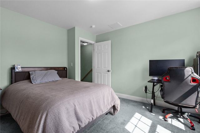 54 Carpenter Street, Warwick, RI 02886