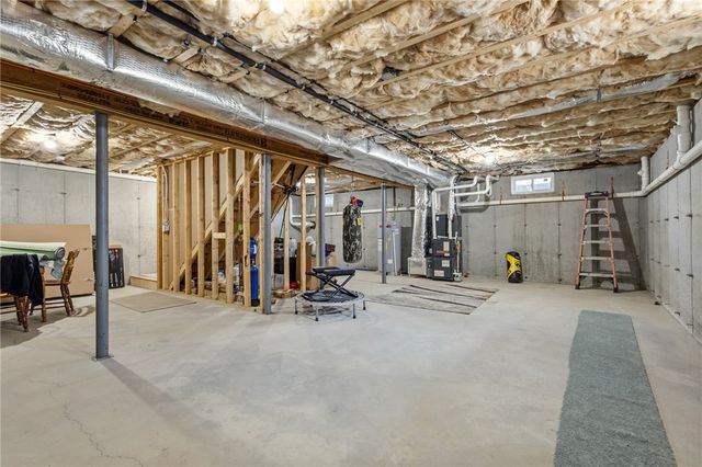 54 Carpenter Street, Warwick, RI 02886