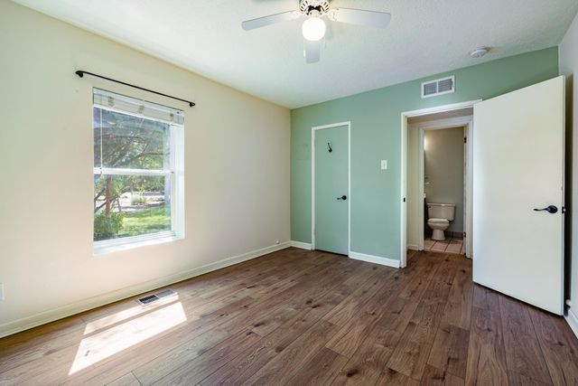 6624 Tierra Drive NW, Albuquerque, NM 87107