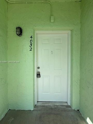 4032 NW 87th Ave 0, Sunrise, FL 33351