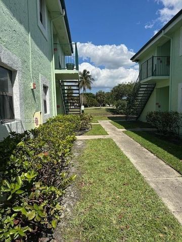 4032 NW 87th Ave 0, Sunrise, FL 33351