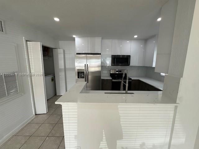 4032 NW 87th Ave 0, Sunrise, FL 33351