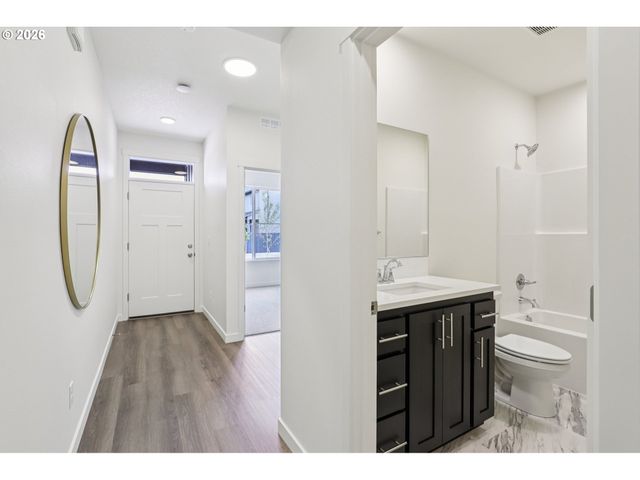 1855 Nw 18TH St, Battle Ground, WA 98604