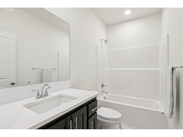 1855 Nw 18TH St, Battle Ground, WA 98604