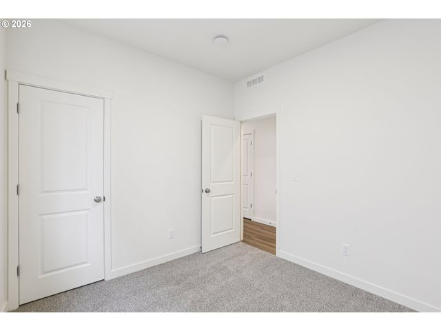 1855 Nw 18TH St, Battle Ground, WA 98604