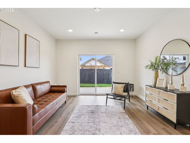 1855 Nw 18TH St, Battle Ground, WA 98604