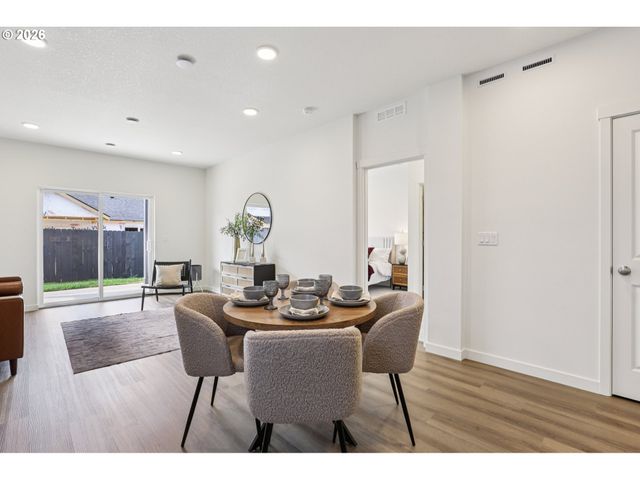 1855 Nw 18TH St, Battle Ground, WA 98604