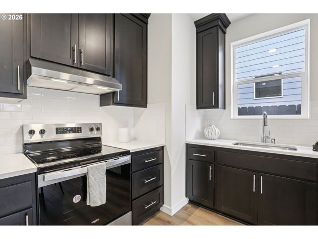 1855 Nw 18TH St, Battle Ground, WA 98604