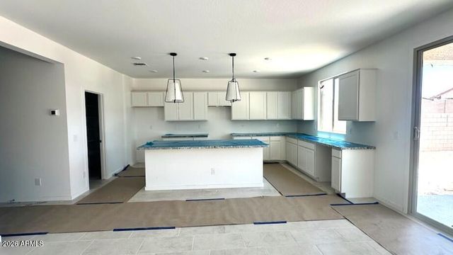 22321 W IRMA Lane, Surprise, AZ 85387