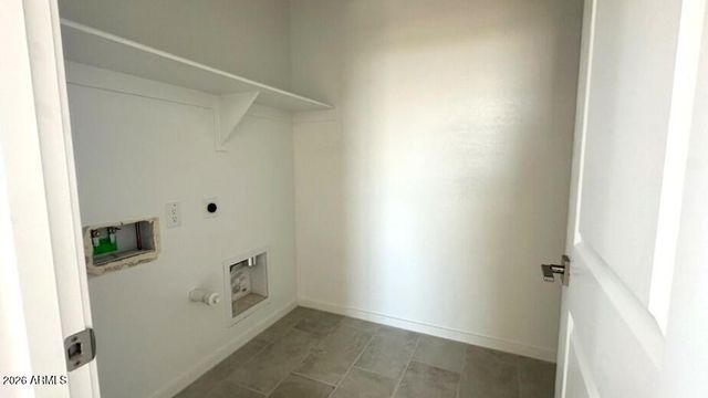 22321 W IRMA Lane, Surprise, AZ 85387