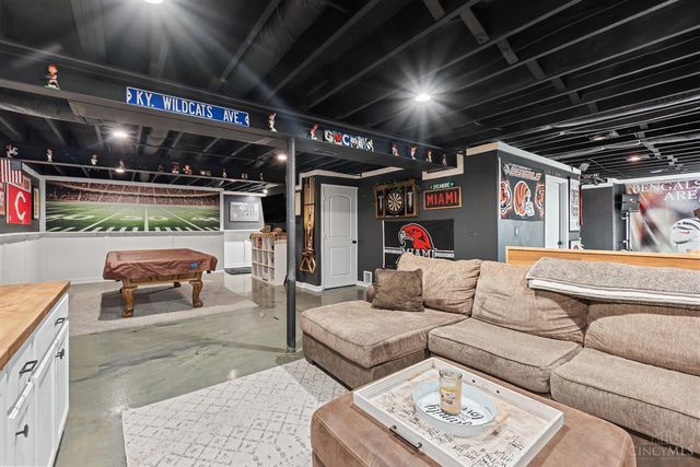 5764 Rhode Island Avenue, Cincinnati, OH 45237