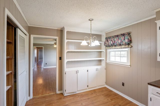 1705 100 HWY W, Decaturville, TN 38329