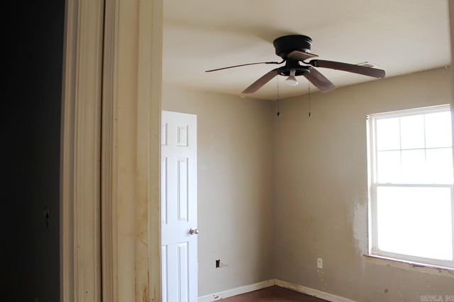 17 Villas Drive, Sherwood, AR 72120