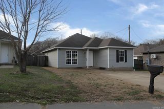 17 Villas Drive, Sherwood, AR 72120