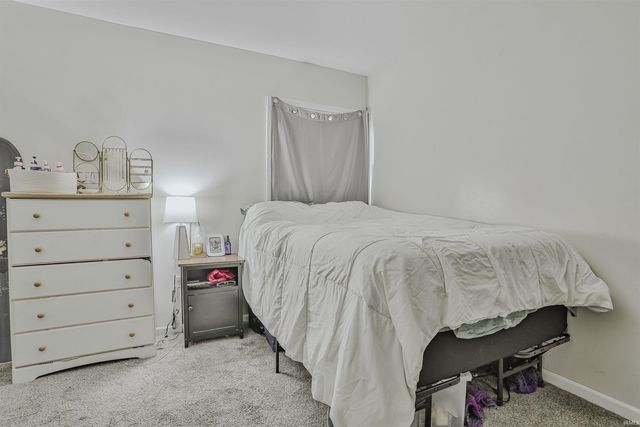 836 Chapman Lake Drive, Warsaw, IN 46582