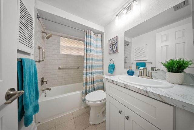 4129 STRATFORD DRIVE 4129, New Port Richey, FL 34652