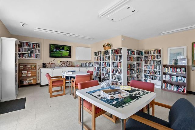 4129 STRATFORD DRIVE 4129, New Port Richey, FL 34652