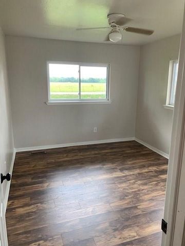 1711 W Deane Street, Fayetteville, AR 72703