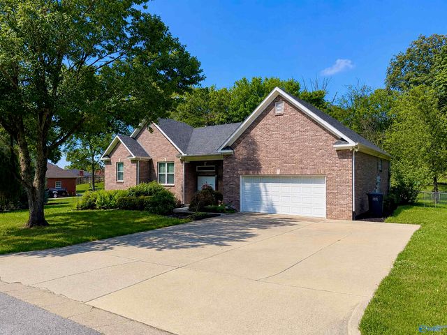 3326 Valley Forge Road, Decatur, AL 35603