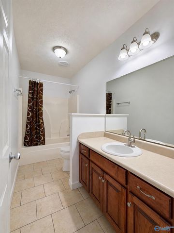 3326 Valley Forge Road, Decatur, AL 35603