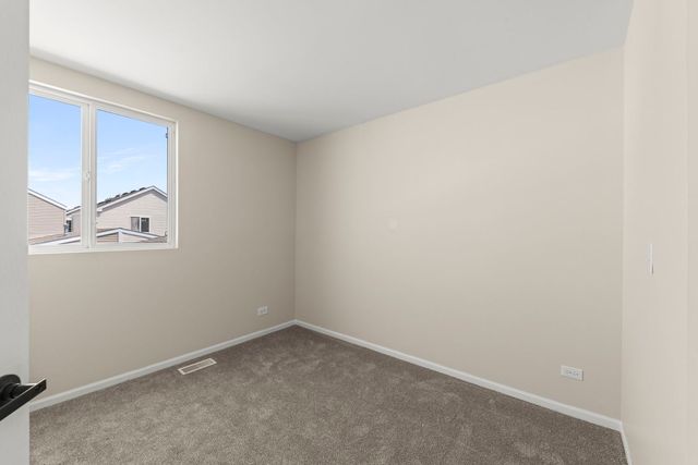 783 Four Seasons Boulevard, Aurora, IL 60504