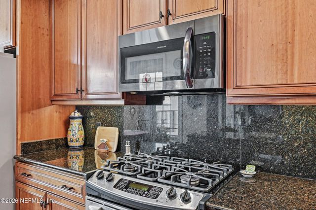 2358 RIVERSIDE Avenue 405, Jacksonville, FL 32204