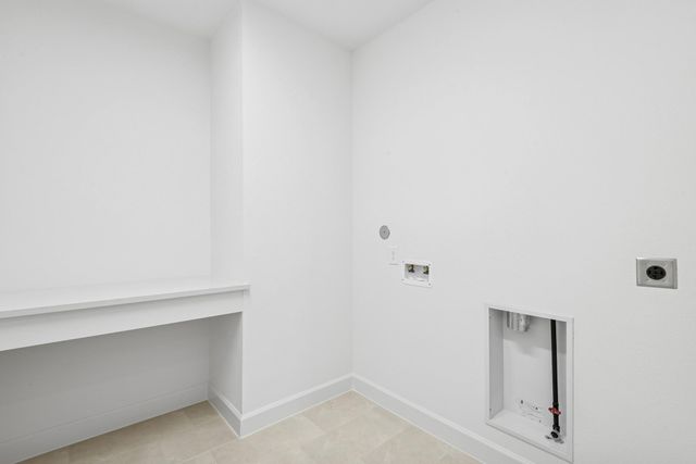 12331 Sweet Gum Drive, Mont Belvieu, TX 77523