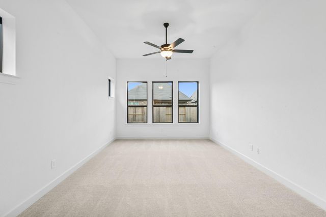 12331 Sweet Gum Drive, Mont Belvieu, TX 77523