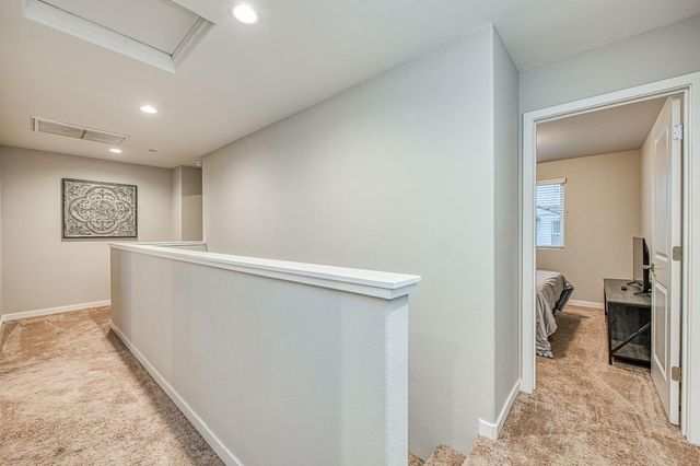 580 Mccaffrey Way, Madera, CA 93636