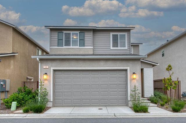 580 Mccaffrey Way, Madera, CA 93636