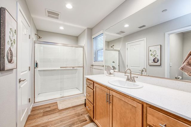 580 Mccaffrey Way, Madera, CA 93636