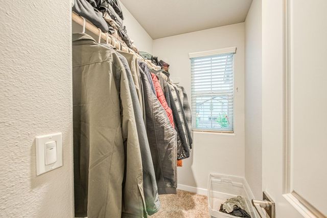 580 Mccaffrey Way, Madera, CA 93636