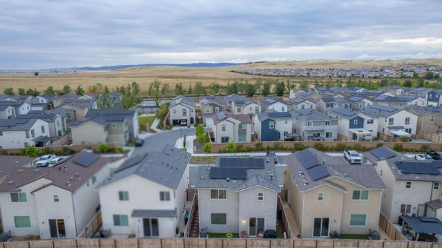 580 Mccaffrey Way, Madera, CA 93636