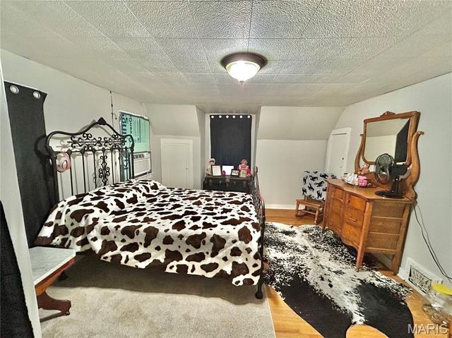 1409 S Washington Street, Salem, MO 65560