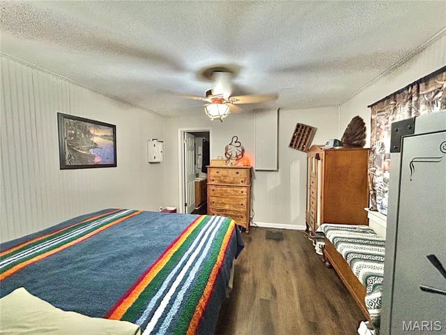 1409 S Washington Street, Salem, MO 65560