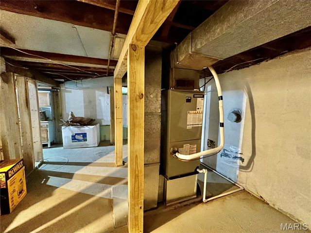 1409 S Washington Street, Salem, MO 65560