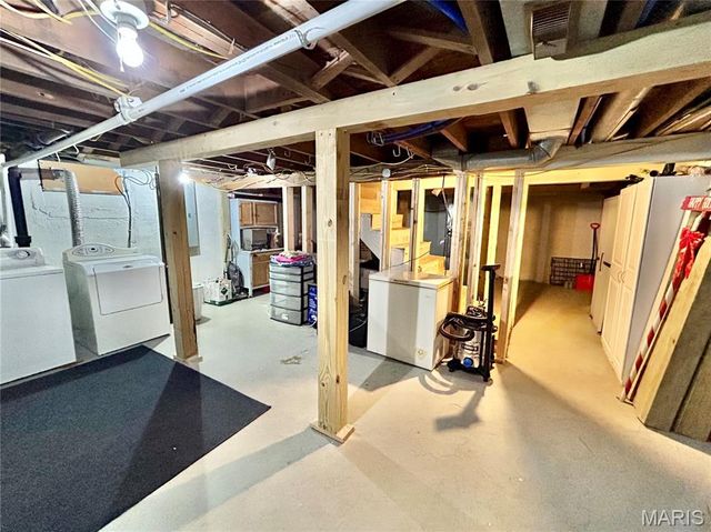 1409 S Washington Street, Salem, MO 65560