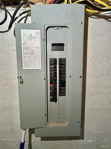 1409 S Washington Street, Salem, MO 65560