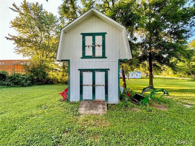 1409 S Washington Street, Salem, MO 65560