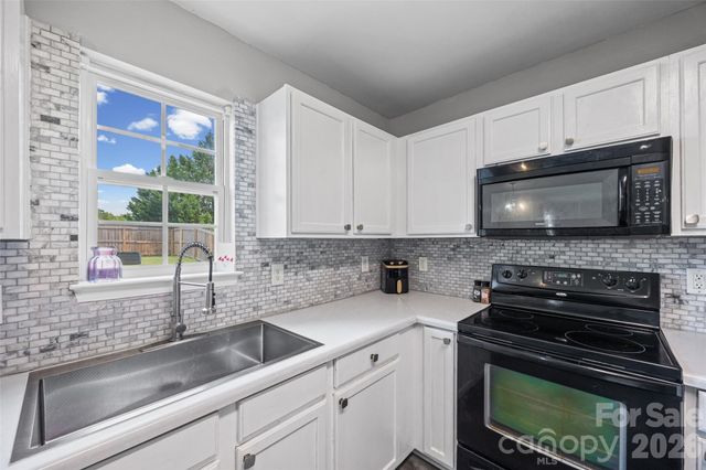 512 Gentle Breeze Lane, Rock Hill, SC 29730