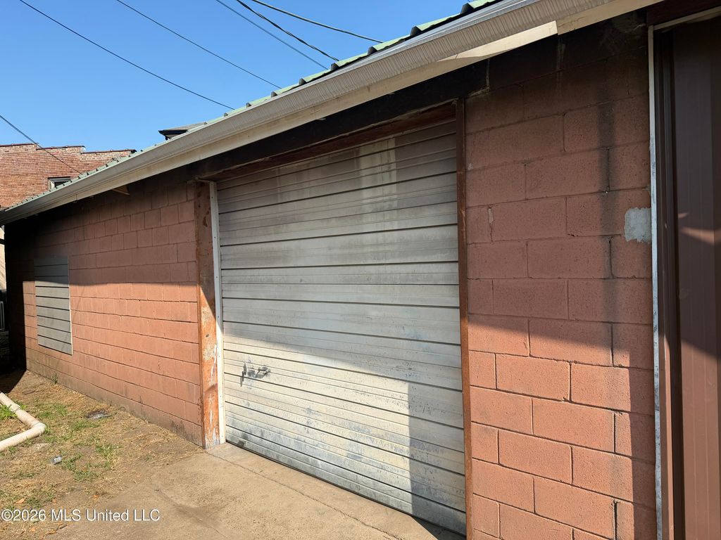 9176 Goodman Road, Olive Branch, MS 38654 — photo 2