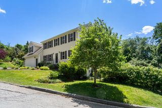 21 Vernon St, Weymouth, MA 02189