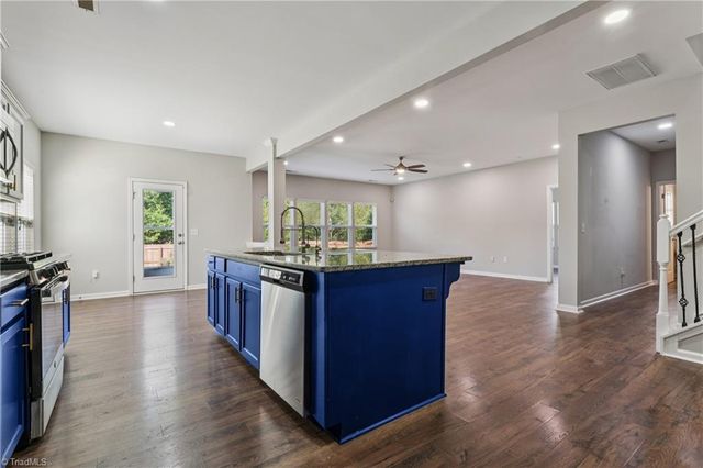 4442 Wedge Drive, Pfafftown, NC 27040