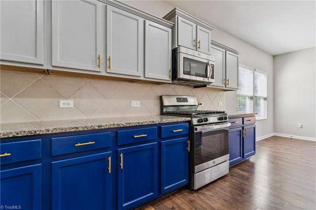 4442 Wedge Drive, Pfafftown, NC 27040